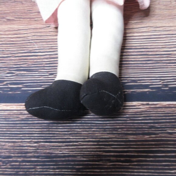 Vintage Horsman Cloth Body Doll with Composite Head and Hands - Picture 5 of 8